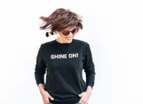 ゆるっとオシャレに着回せる♡シンプルなトレーナーコーデが人気