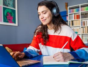 クリエイティブなコンテストにチャレンジしてみよう！「書く・描く・つくる」を形にできる公募5選
