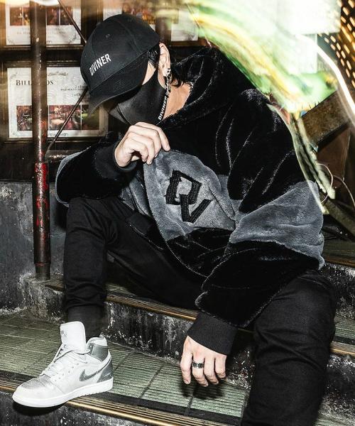 2023AW】ブラックストリートファッションで話題の『DIVINER