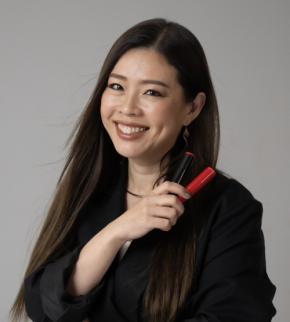 予約開始初日でAmazonベストセラー!椎平理恵『なぜが分かると、メイクは変わる。人生も変わる。』が早くも大きな話題に