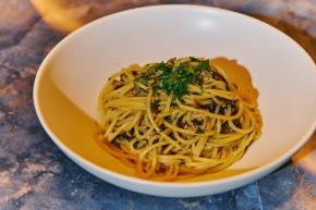 東京・八重洲「BLU NERO」オープン直前情報!高級岩ノリ×牡蠣の極上パスタから名物モツ煮込みまで、話題の全貌を解禁!!