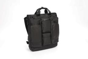 CHROME、フォーマルとカジュアルを横断するビジネストート「AXCEL TOTE MESSENGER」を発売