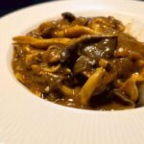 至高のきのこカレー