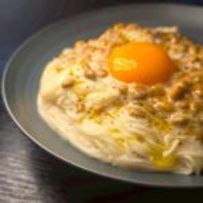 納豆カルボナーラそうめん