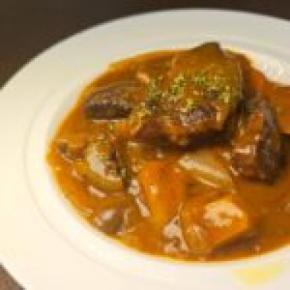 超簡単ビーフシチュー