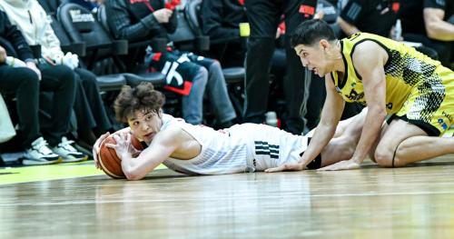 アルバルク東京の中村浩陸