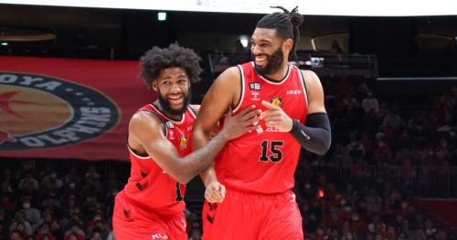 名古屋ダイヤモンドドルフィンズのアーロン・ヘンリーとアラン・ウィリアムズ