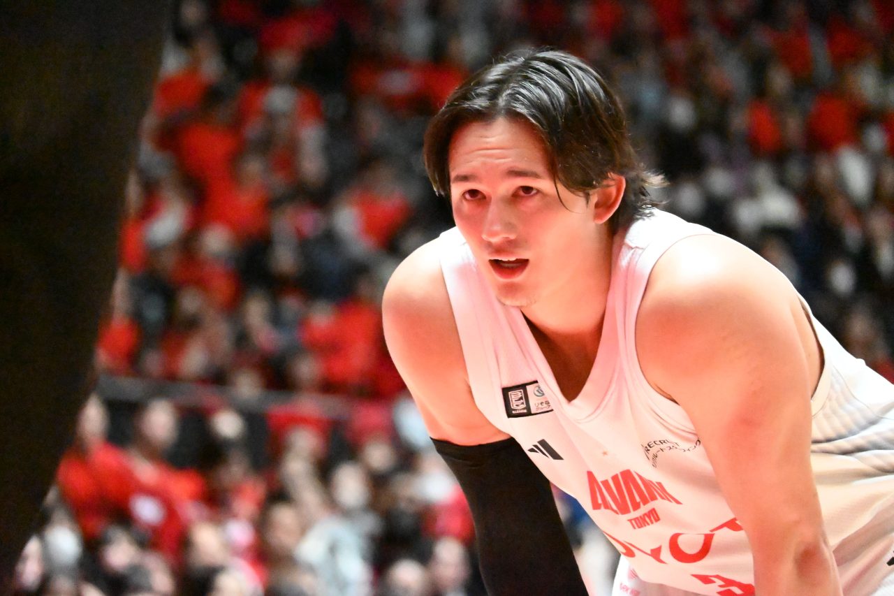 “一発勝負仕様”を貫いたテーブス海、磨かれる「流れを読む感覚」　アルバルク東京が14大会ぶり天皇杯制覇