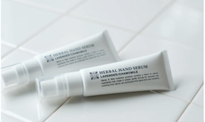 MARKS＆WEBが手肌用美容液「ハーバルハンドセラム」を発売、ふっくら手肌と健やかな爪へ