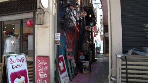路地裏入口