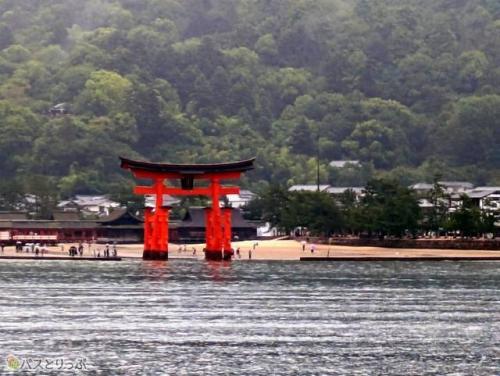 嚴島神社の鳥居
