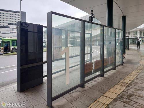 富山駅南口1番乗り場
