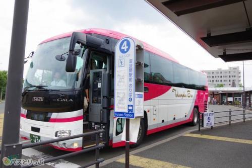 ノースライナー車体外観(北海道拓殖バス運行便)