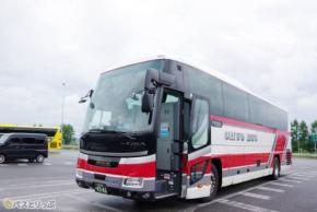 北海道中央バスの高速バスを全比較! 3列独立シート・4列リクライニングシートの違いや車内設備を解説