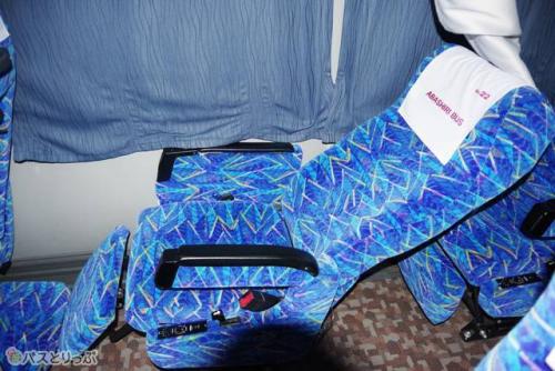 リクライニング・レッグレスト・フットレストを全活用した状態