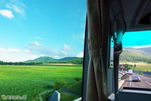 ポテトライナーの車窓から。景色がひろーい!