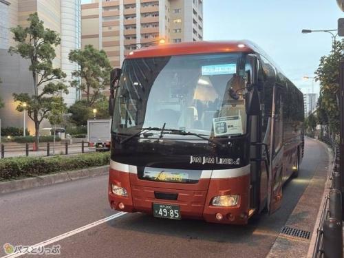 車両外観（前面）