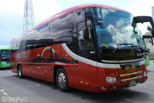 3列独立トイレ付・4列トイレ付「プレミアムコンビ」