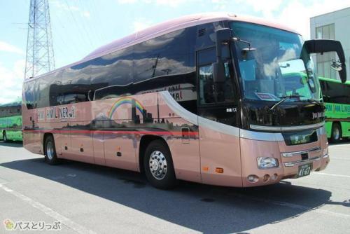 4列トイレ付ゆったり「プレミアム4」