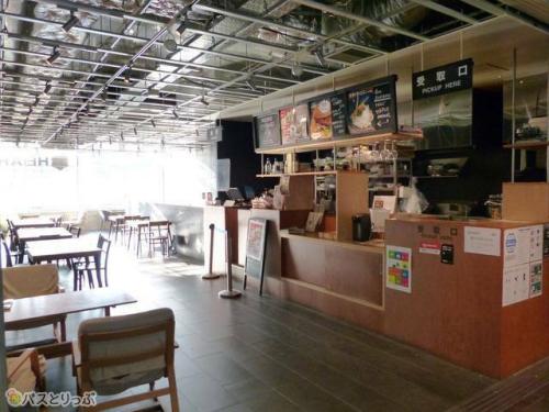 カフェレストラン&バーのカウンター