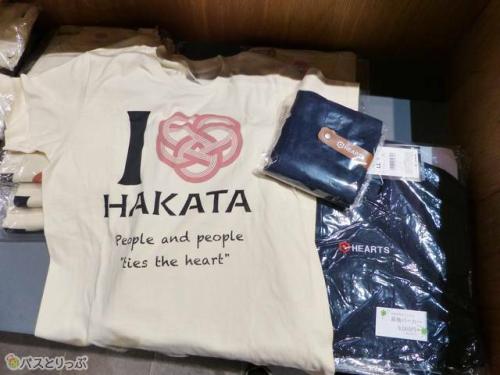 HEARTSバスステーション博多のオリジナルグッズも!