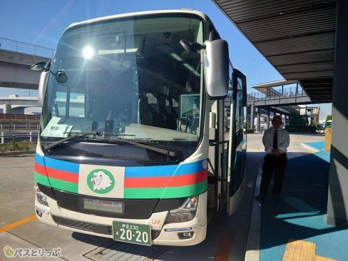 羽田空港に到着