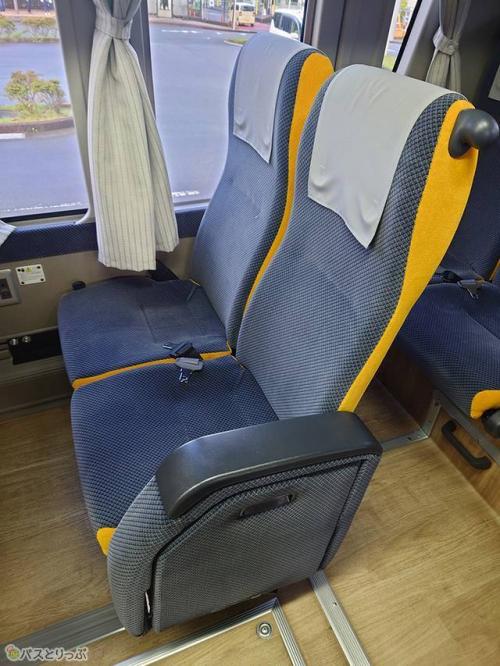 落ち着いた雰囲気のシートカラー