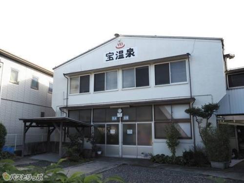 かなり渋い外観!