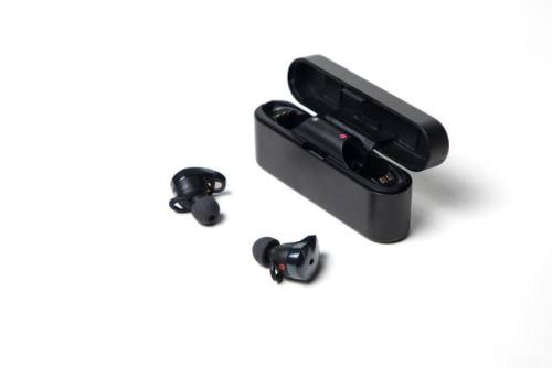ワイヤレスイヤホン