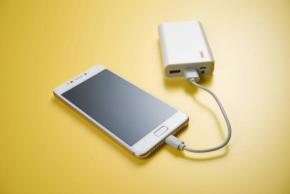 高速バスでモバイルバッテリーのトランクルームへの預け入れはNG! 理由と安全な持ち込み方・車内での注意点まとめ