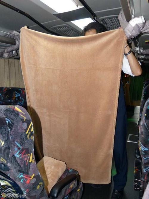 ブランケットは大判でやわらか！