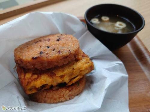 博多明太出し巻きライスバーガー