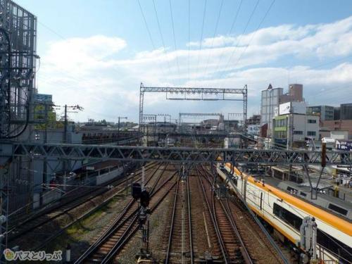 特急列車もよく通る