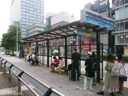 品川駅東口（港南口）
