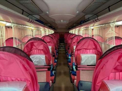 関東～関西の車内（※画像提供／平成エンタープライズ）