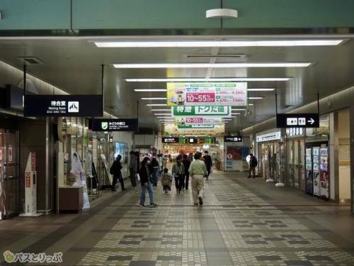 帯広駅中央通路.JPG