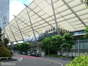  スマホのバッテリーがピンチなときに！ 東京駅周辺のコンセントがあるカフェ・電源スペース11選 