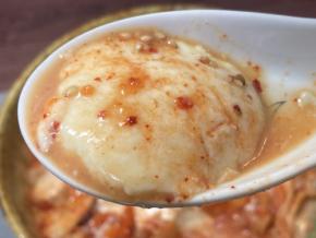 寒い夜には「キムチ湯豆腐」レンチン3分で出来る最強おつまみの作り方