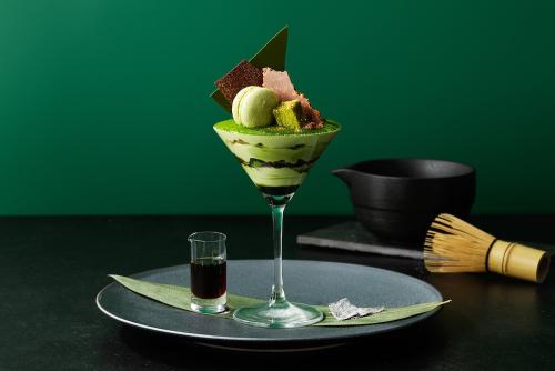 「宇治抹茶パフェ 黒蜜・塩昆布添え」イメージ