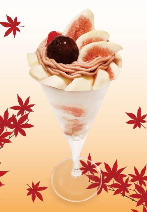 「カフェコムサ」の「いちじくのモンブランパフェ」2,400円