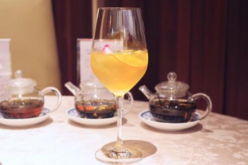 「チャイニーズ・アフタヌーンティー with ウェッジウッド」イメージ