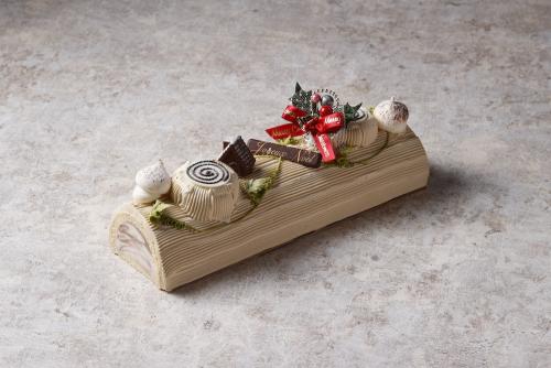 2サイズ用意する「ブッシュドノエル」税込み3,564円〜