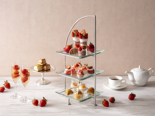 「いちごとルビーショコラのアフタヌーンティー」イメージ