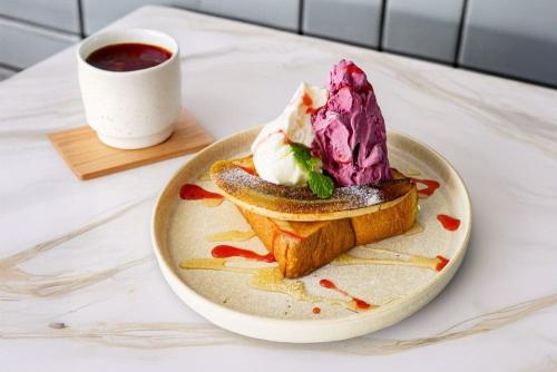 「ジェラートハニートースト」ドリンク付き・税込み1,850円