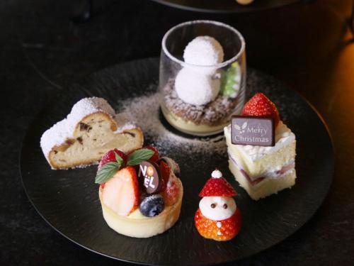 「クリスマスアフタヌーンティー 2025」イメージ