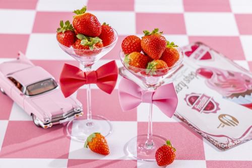 アフタヌーンティー「ストロベリー プティ・ブーランジェリー」イメージ