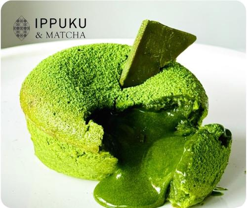 「IPPUKU ＆ MATCHA」の数量限定「焼き立て！宇治抹茶フォンダンショコラ」901円