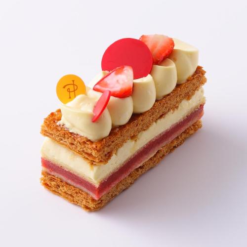 「ピエール・エルメ・パリ」の「ミルフィユ セレスト」税込み1,242円