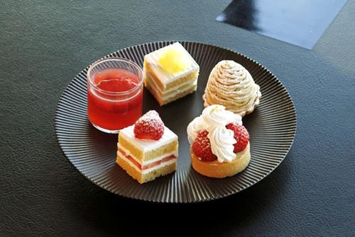「スーパーアフタヌーンティー~あまおう~」イメージ