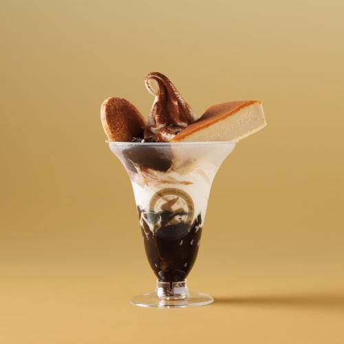 「季節の御用邸パフェ 珈琲」イメージ